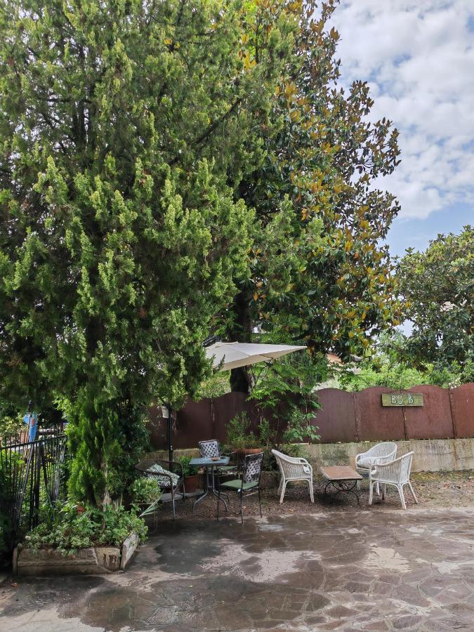 B&B Lamagia Di Corte Moronati Sirmione Exterior foto